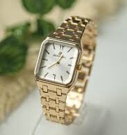 Classic Gold-Plated Square Dial